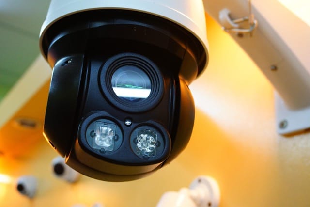 CCTV Installer Hiring Guide: a cctv set up in school campus